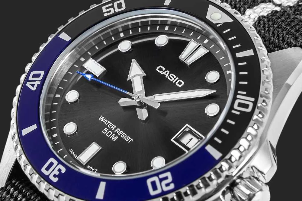Laikrodis Casio kolekcija MDV-10C-1A2VEF