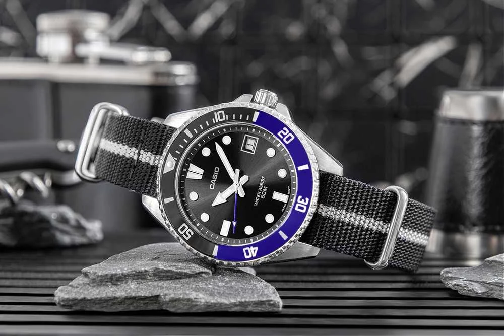 Laikrodis Casio kolekcija MDV-10C-1A2VEF