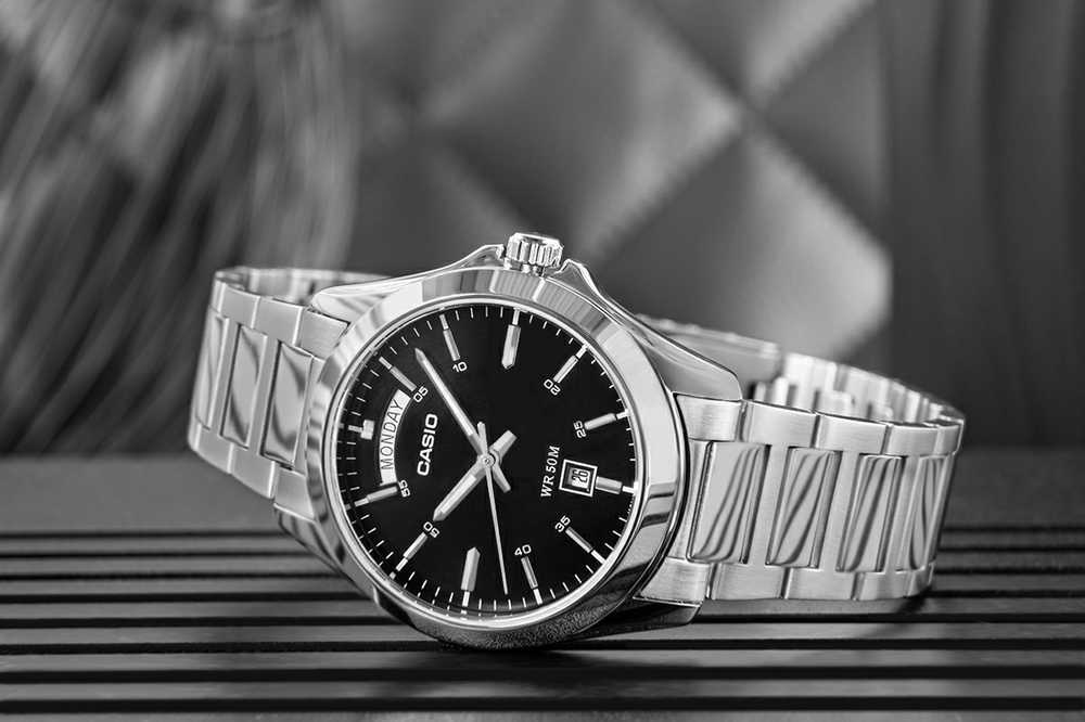 Laikrodis vyrams Casio DAY DATE 50M (Ø 40 mm)