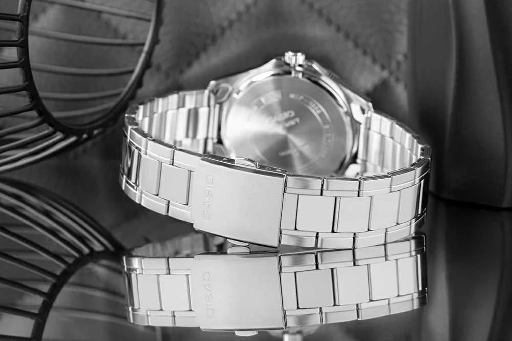 CASIO VYRIŠKAS LAIKRODIS MTP-1384D-2A + DĖŽUTĖ