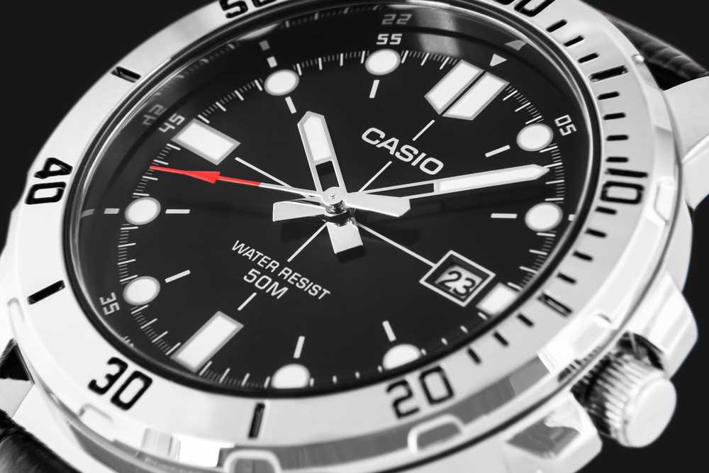 Casio vyriškas laikrodis MTP-VD01L-1EV + dėžutė