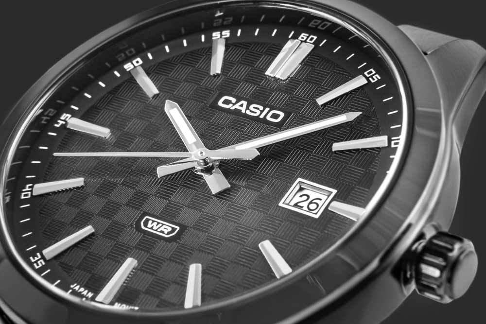 CASIO MTP-VD03B-1A VYRIŠKAS LAIKRODIS + DĖŽUTĖ