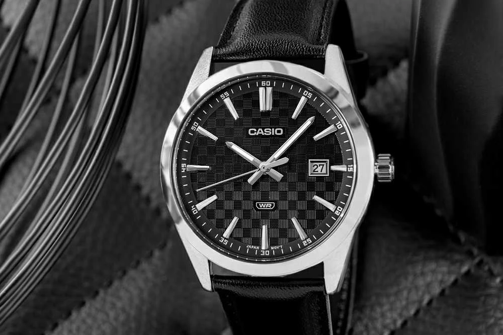 Laikrodis vyrams CASIO MTP-VD03L-1A + dėžutė