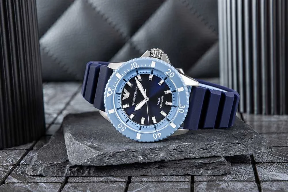 EMPORIO ARMANI World Explorer Solar AR11785 vyriškas laikrodis + DĖŽUTĖ