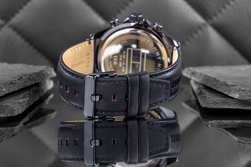 Laikrodis TOMMY HILFIGER 1710655. Kvarcas, Spalva mėlyna. Žmogus.