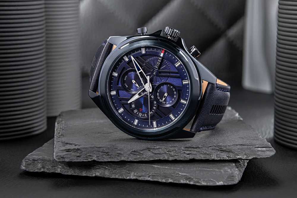 Laikrodis TOMMY HILFIGER 1710655. Kvarcas, Spalva mėlyna. Žmogus.