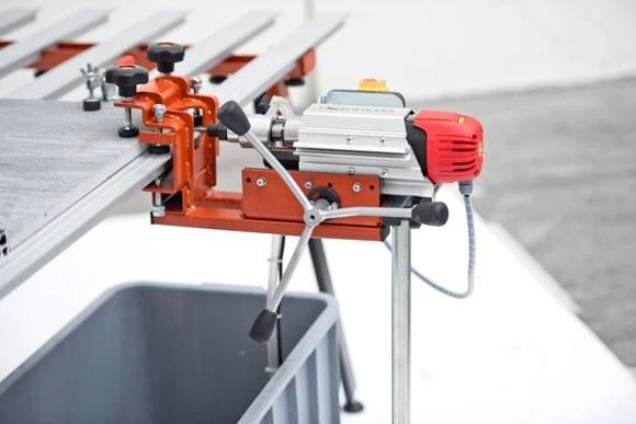 Grąžtas Raimondi Mechaninės gręžimo staklės FORACOSTE 230V.50HZ