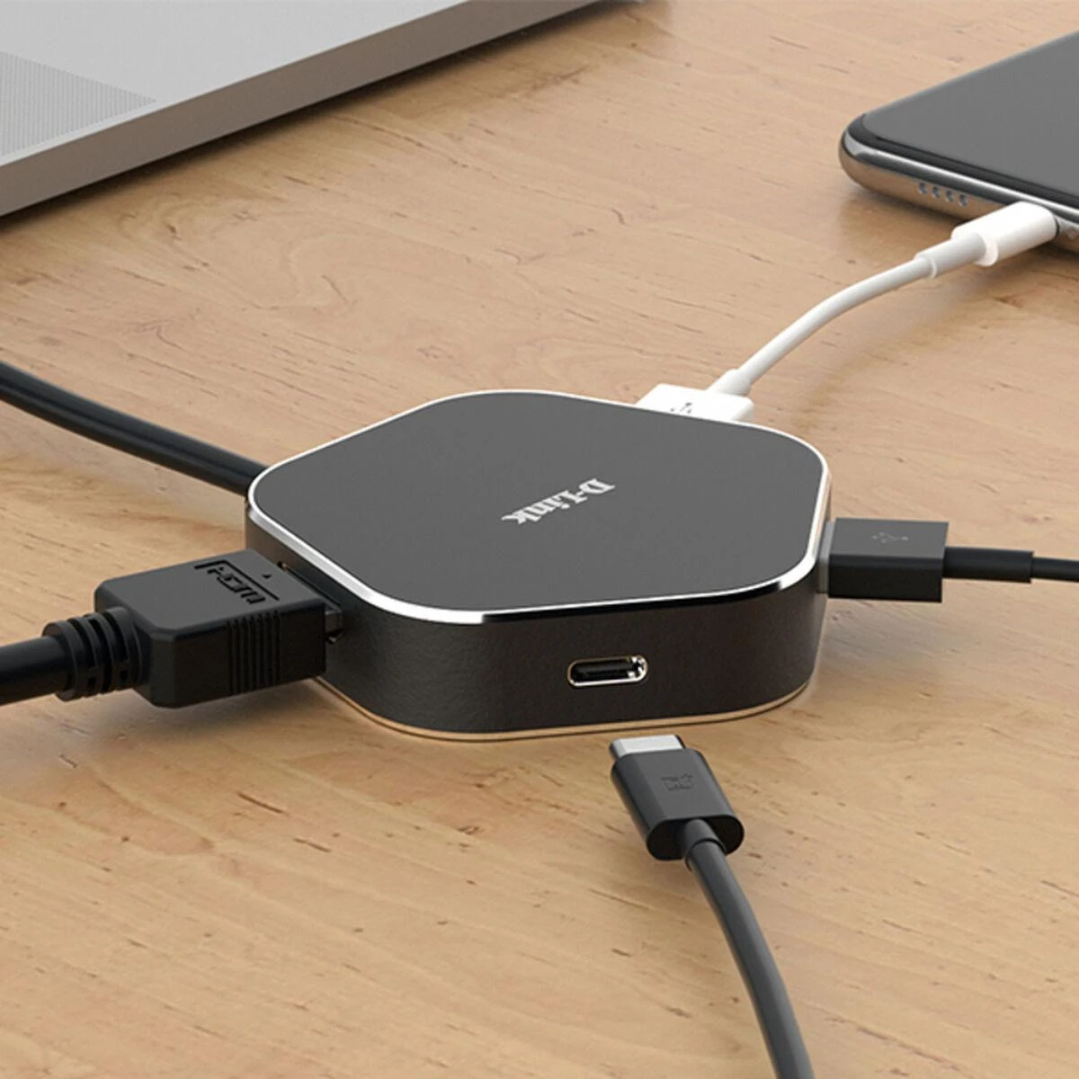 D-Link DUB-M420 knyginių kompiuterių dokas / jungčių replikatorius Vielinis Thunderbolt 3 Juoda, Sidabras