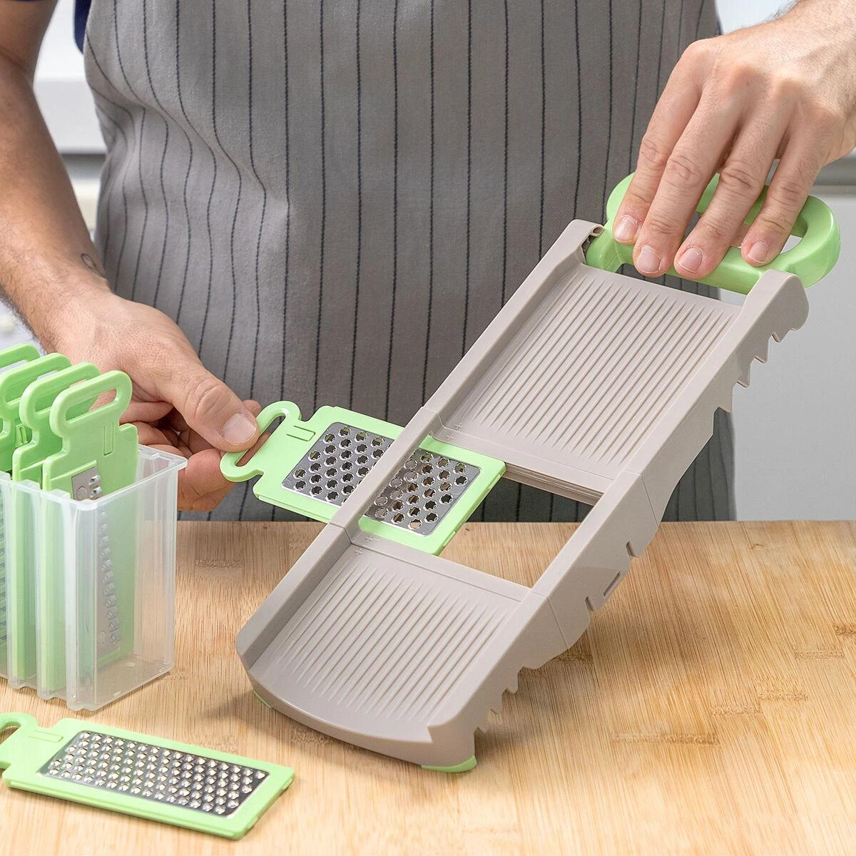 InnovaGoods MANDOLINĖ DARŽOVIŲ TARKAVIMO FORMELĖ 6IN1
