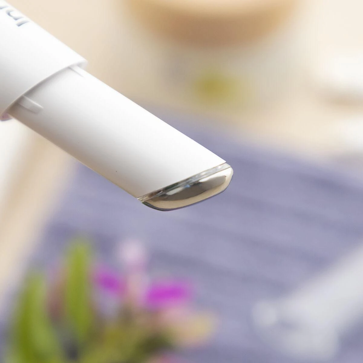 InnovaGoods raukšles mažinantis akių masažo prietaisas su fototerapijos, termoterapijos ir vibracijos funkcijomis Therey InnovaGoods
