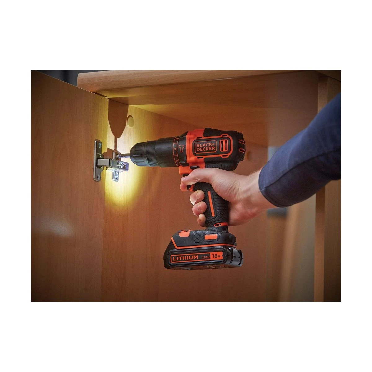 Black & Decker Juodas & Decker Akumuliatorinis smūginis gręžtuvas BDCHD18KB 18V 2 x 1,5 Ah, Juodas & Decker