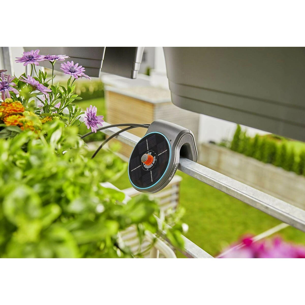 Saulės energija palaikomas rinkinys laistymui Gardena „AquaBloom“ 13300-20, 967999001