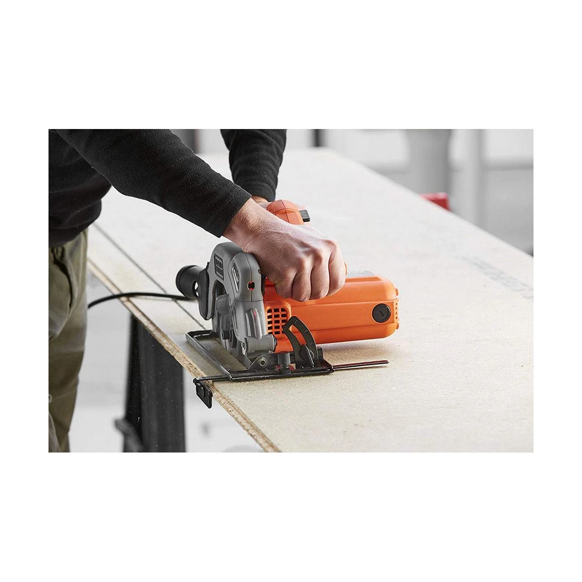 Elektrinis diskinis pjūklas CS1250L 190 mm 1250W, Black & Decker