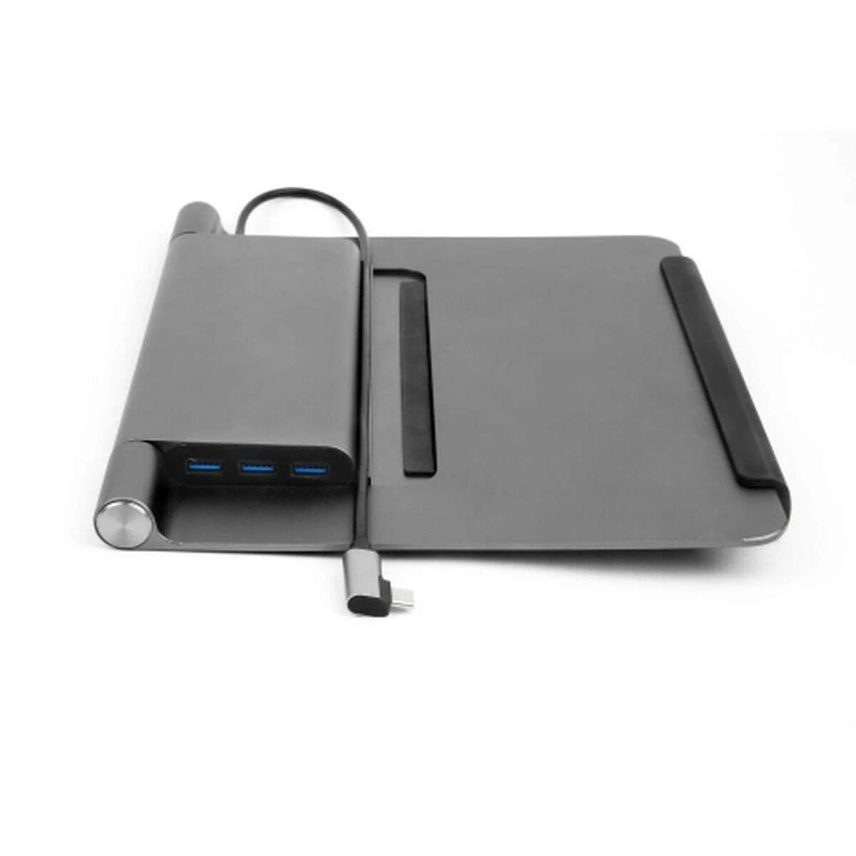 Acer | Stovas su 5 viename prijungimo jungtimi | 270 x 45 x 300 mm | Sidabrinis