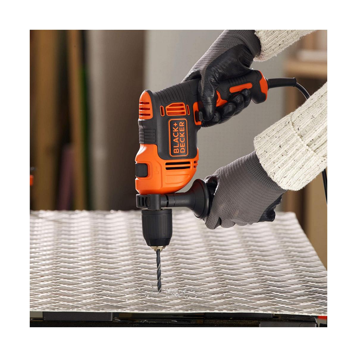 Black & Decker Gręžtuvas 710 W smūginis gręžtuvas, 1 greitis