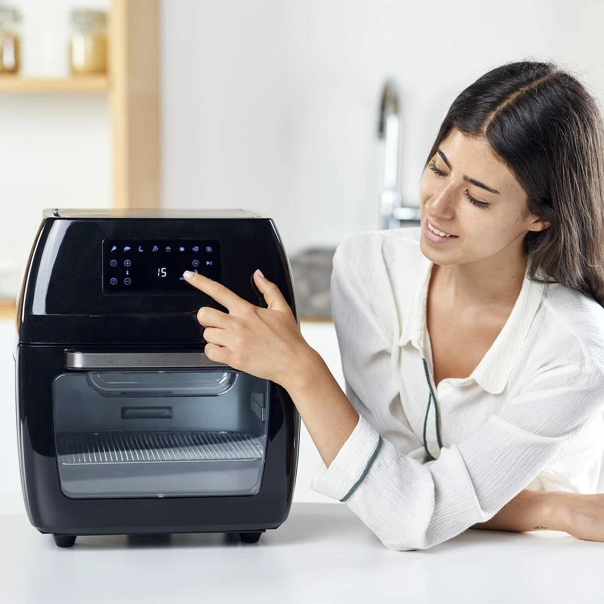 Gruzdintuvė Black & Decker Juodas & Decker Air fryer with orkaitė Juodas & Decker BXAFO1200E (1700W)