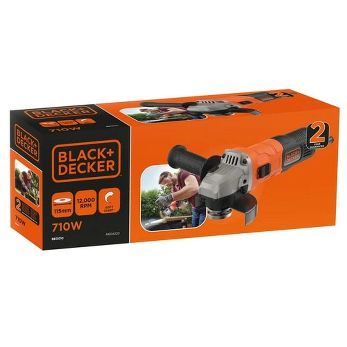 Black & Decker Juodas & Decker Juodas & DECKER Angle grinder | BEG010-QS | 710 W | 115 mm