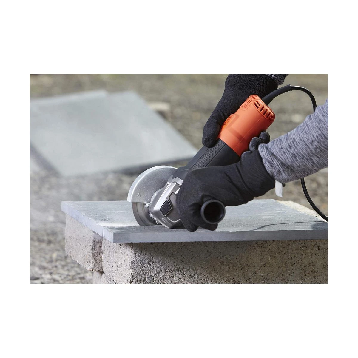 Black & Decker Juodas + DECKER KAMPINIS ŠLIUOTUVAS 115 mm 900 W BEG210-QS