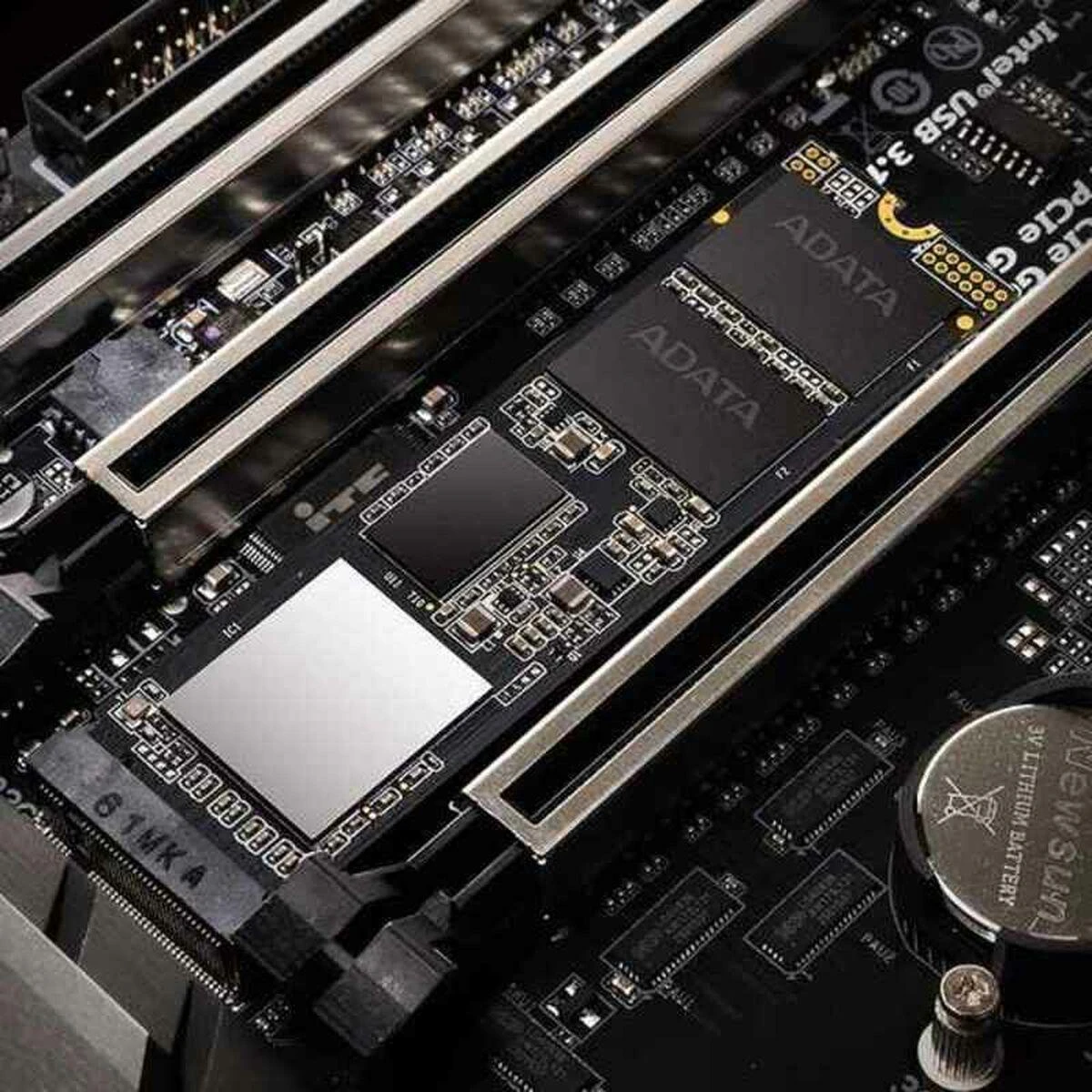Kietasis vidinis diskas Adata XPG SX8200 PRO M.2 NVMe PCIe 512GB