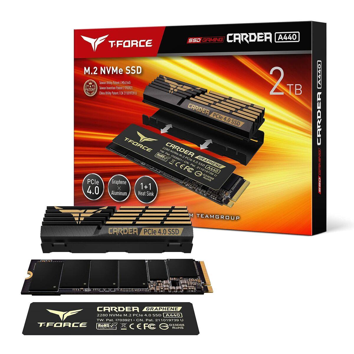 Team Group CARDEA A440 2 TB, SSD - juodas/auksinis, PCIe 4.0 x4, NVMe 1.4, M.2 2280