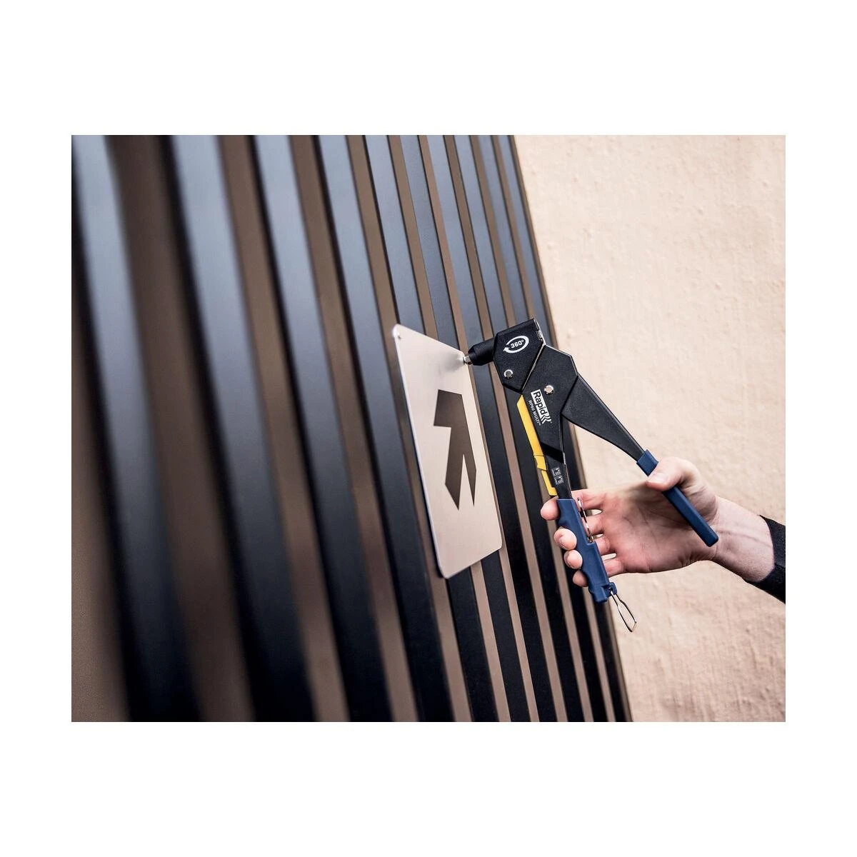 Kniediklis RP60 MULTI 360° pasukama galvute, Rapid