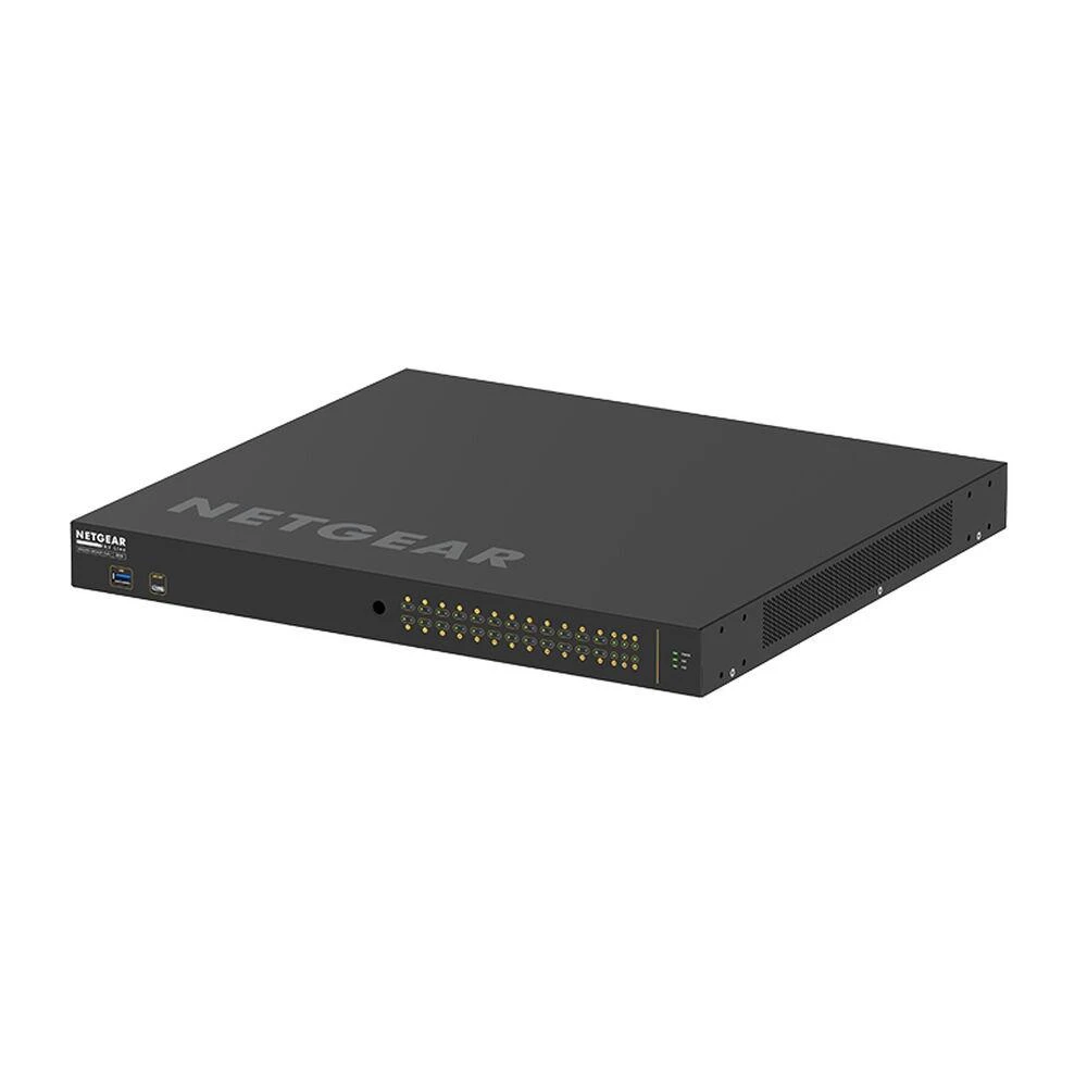 Šakotuvas NETGEAR AV Line M4250-26G4XF-PoE+ 24x1G PoE+ 480W 2x1G ir 4xSFP+ valdomas jungiklis