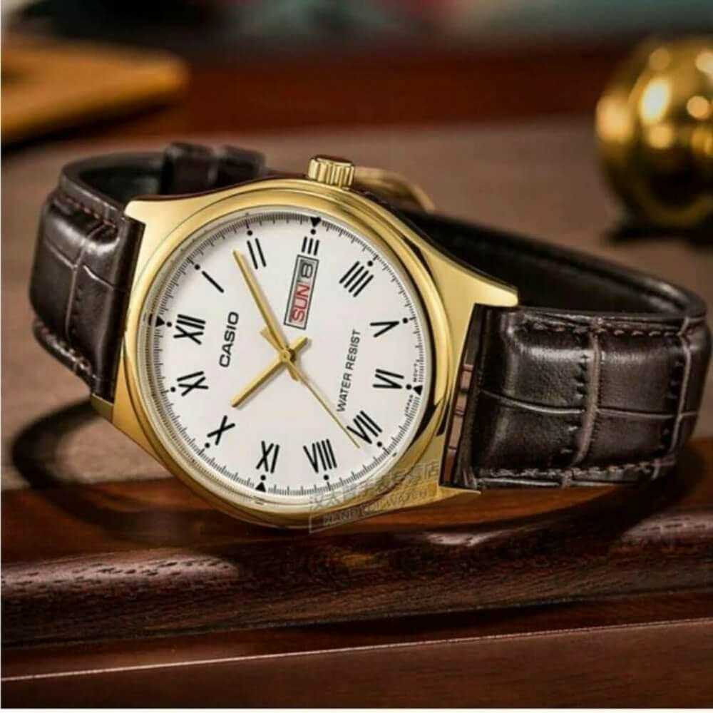 Laikrodis Casio kolekcija Vintažinis CASIO KOLEKCIJOS modelis DIENOS IR DATOS ROMĖNIEČIŠKI INDEKSAI, ODINIAI - AUKSINIAI