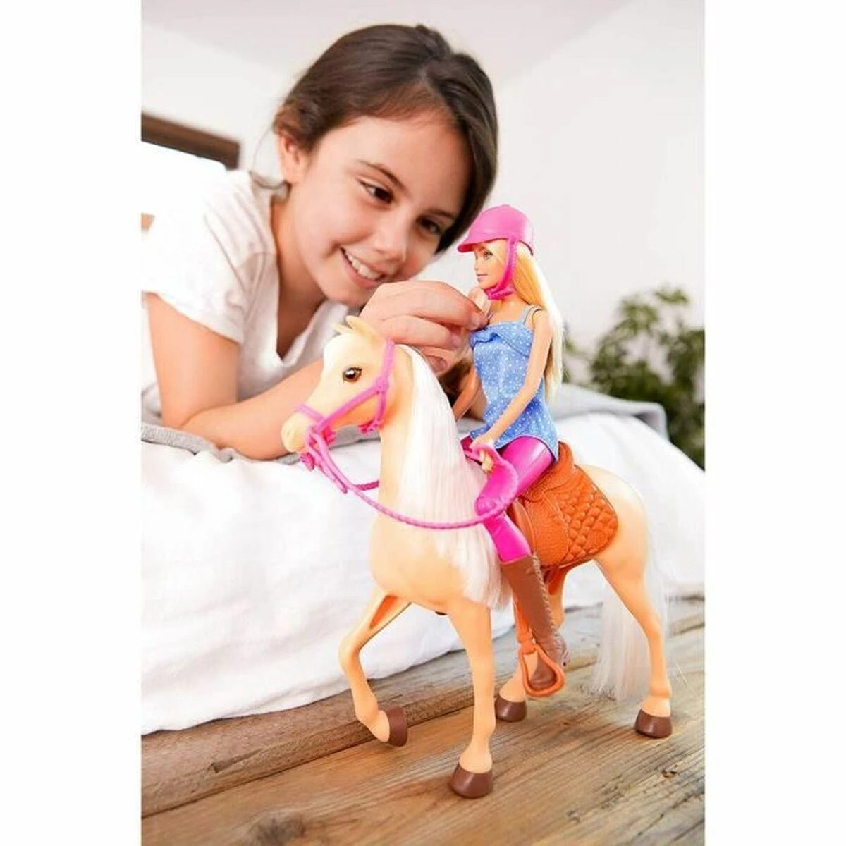 Mattel BARBIE lėlė ir jos žirgas, FXH13