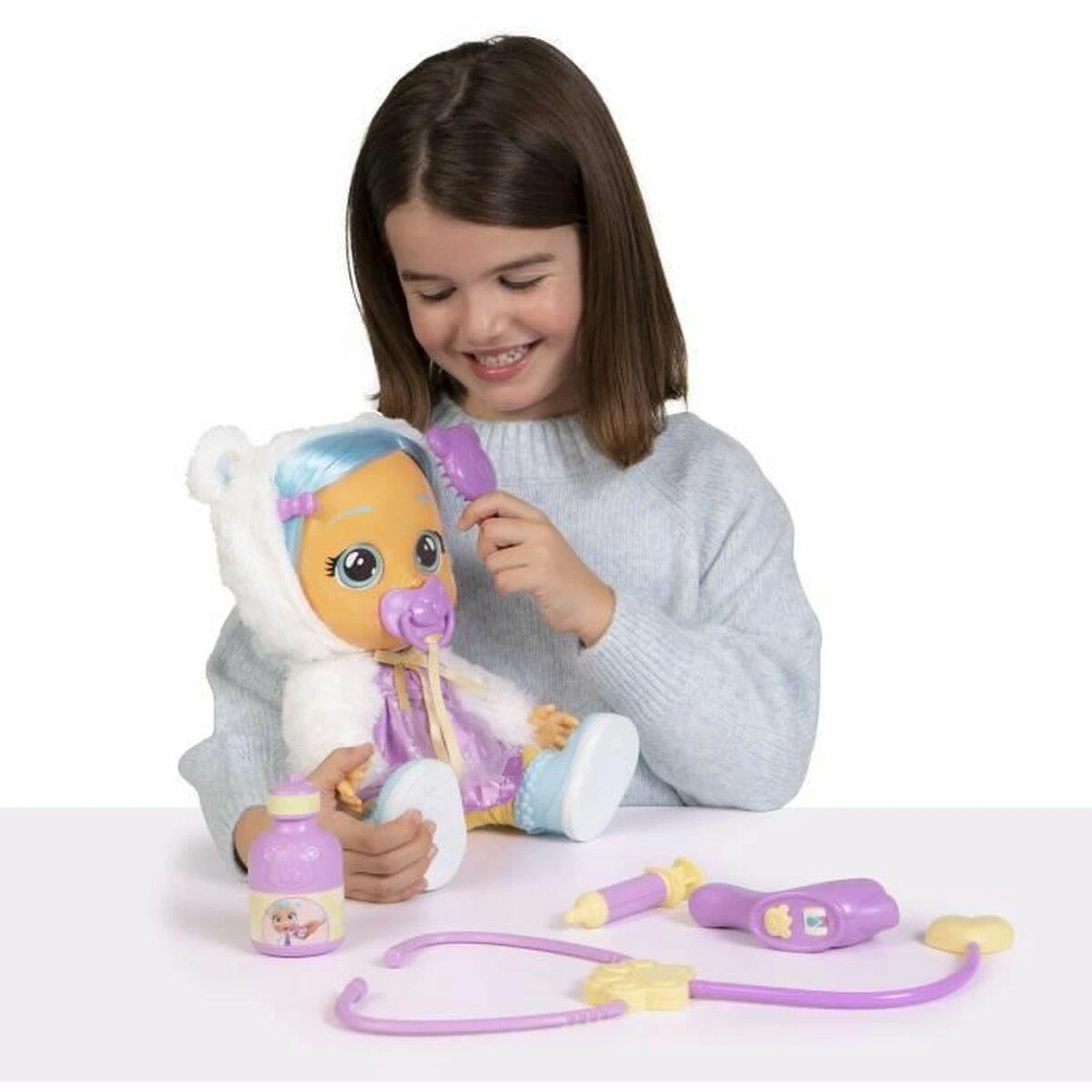 Lėlė kūdikis su priedais Tm Toys Cry Babies Kristal Gets Sick & Feels Better