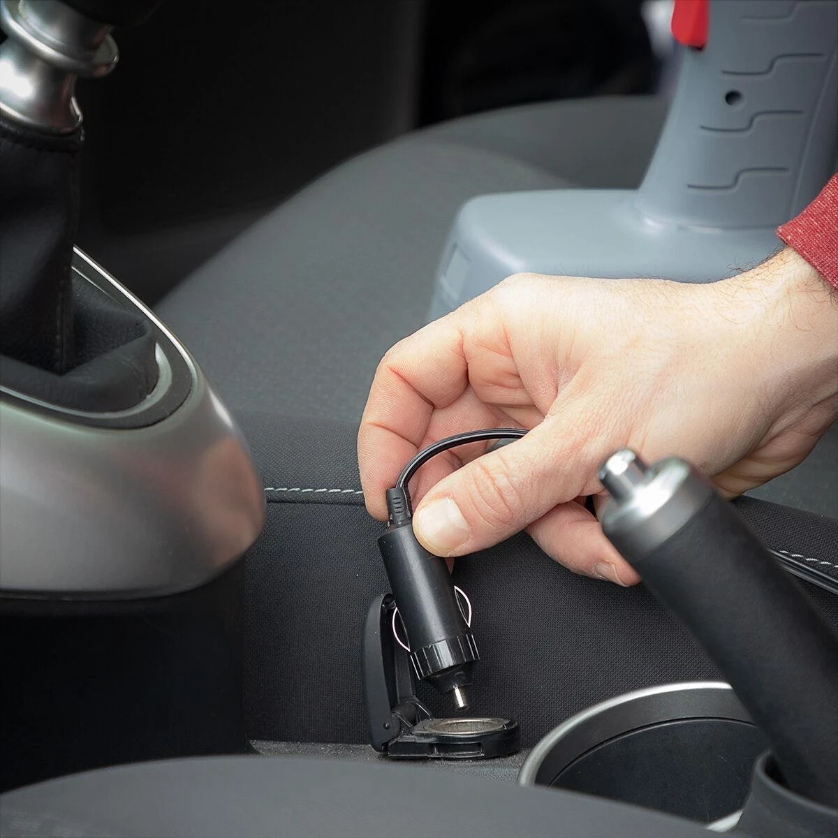 kompresorius automobilinis InnovaGoods przenośny kompresorius powietrza LED Airpro+ [V0103048]