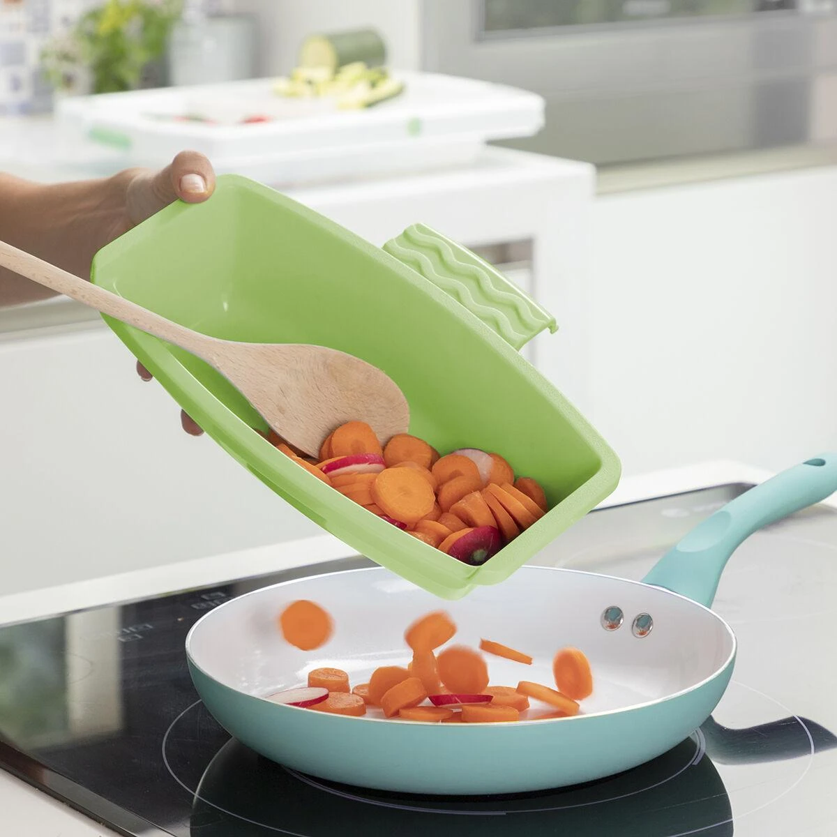 Pailginama pjovimo lenta trys viename su padėklu, indu ir nusausintuvu PractiCut InnovaGoods
