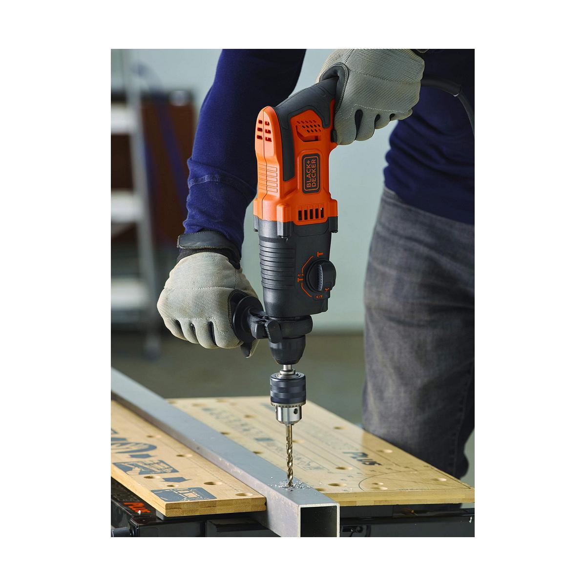 Black & Decker BD Perforatorius 650W KUFER