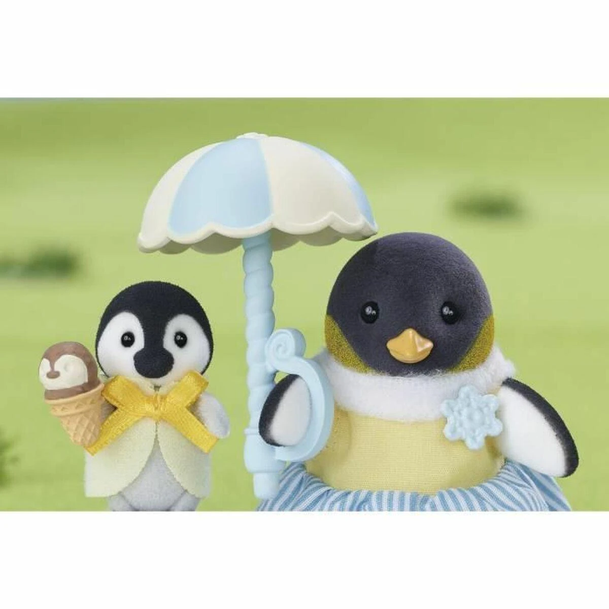 Sylvanian Families Silvanijos šeimos – pingvinų šeima (5694)
