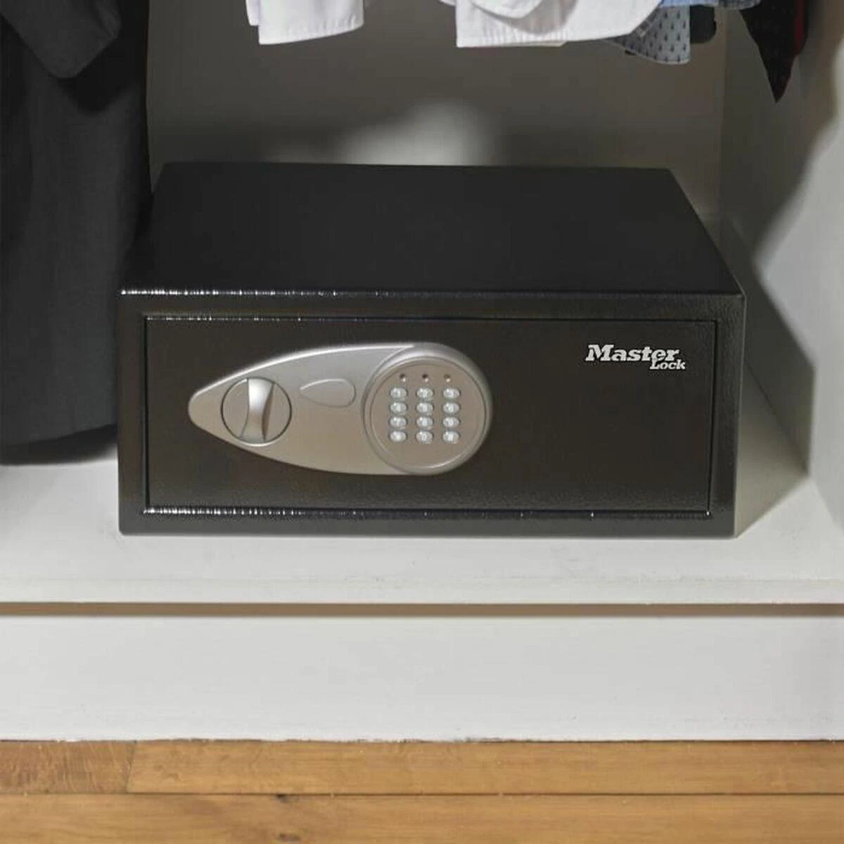 Master Lock Didelis seifas su el. kodine spyna X075ML