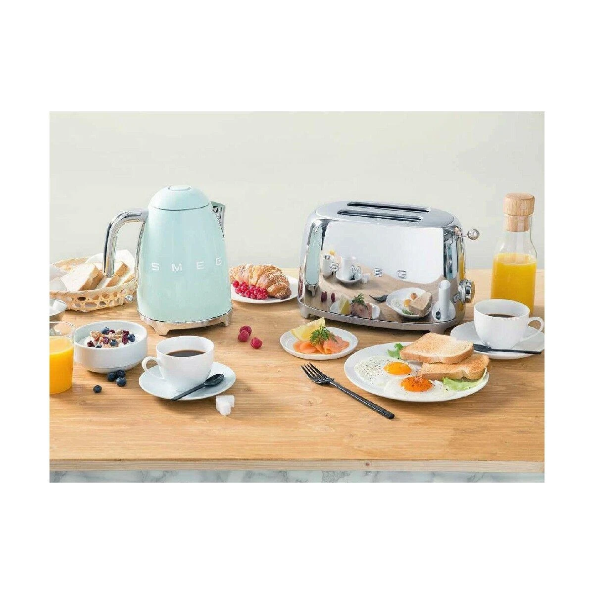 SMEG skrudintuvas TSF01SSEU