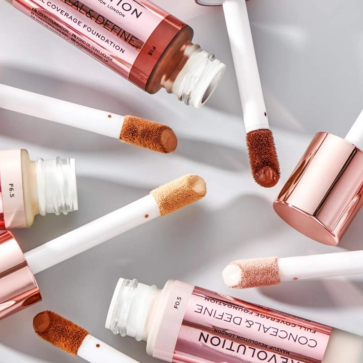 Revolution Make Up "Conceal and Define" maskuojamasis makiažo pagrindas F9 23ml
