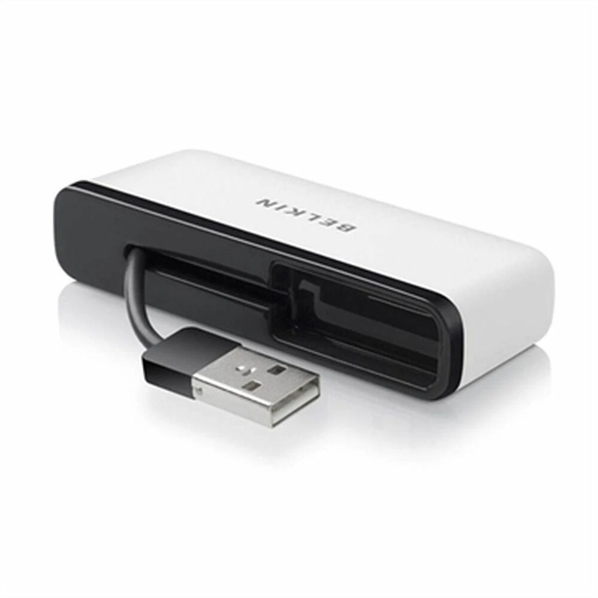 Belkin USB hub su integruotu laidu