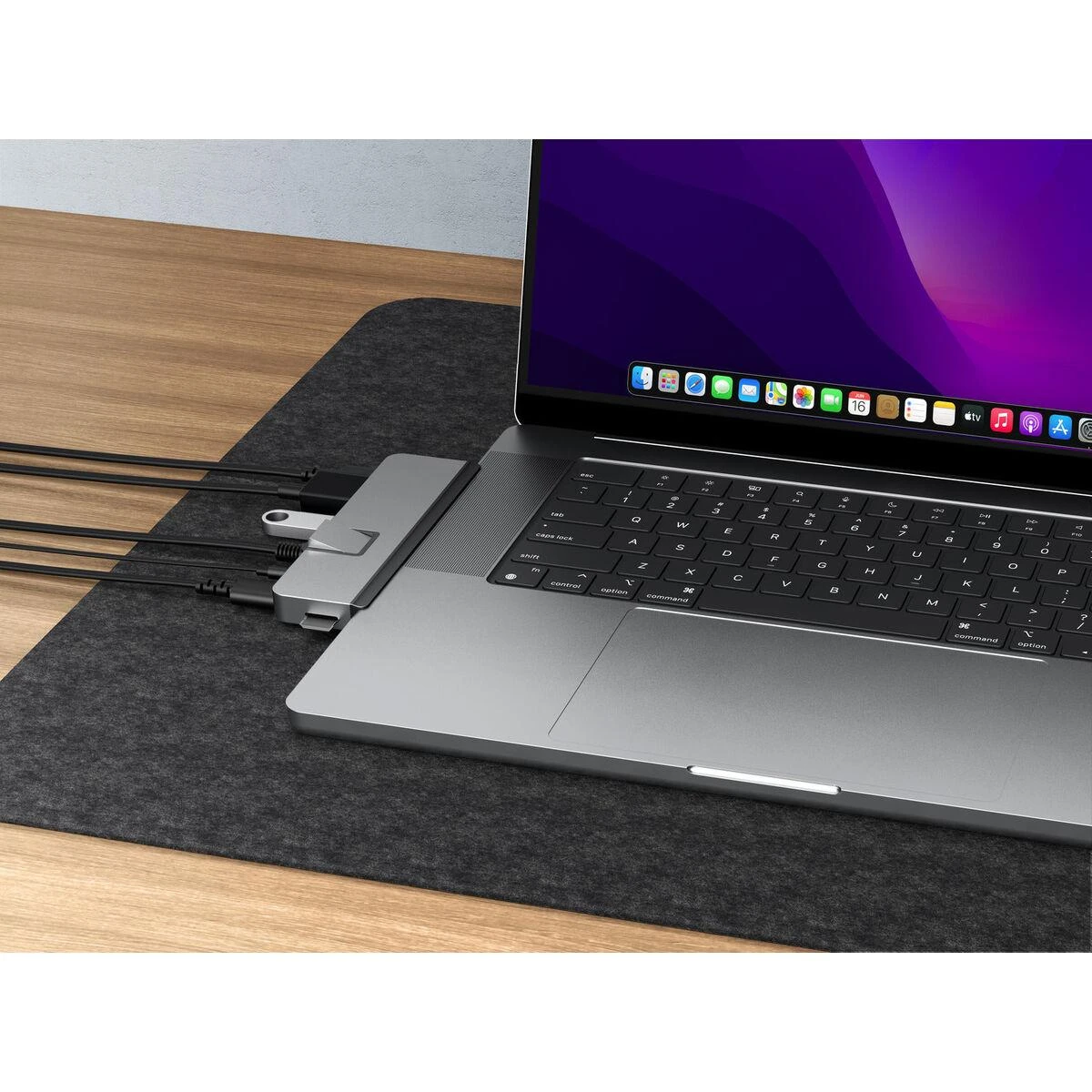 Targus Hiper | HyperDrive DUO PRO 7-in-2 USB-C šakotuvas, skirtas MacBook Air / Pro 2016-2020 | Ethernet LAN (RJ-45) jungtys 1 | HDMI jungtys kiekis 1