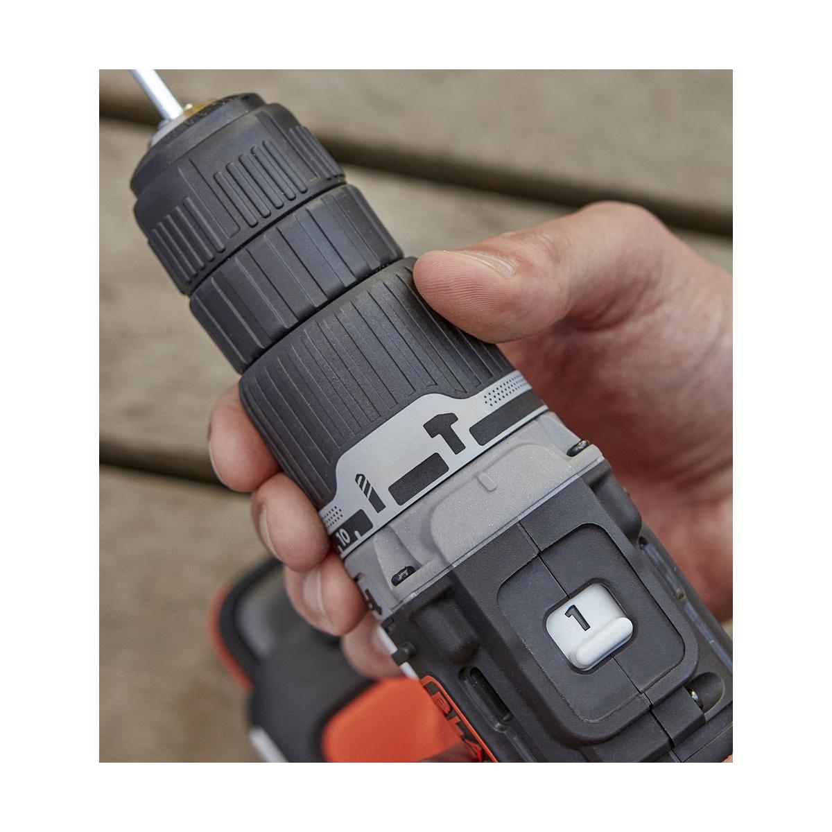 Black & Decker Juodas & Decker Suktuvas-gręžtuvas Juodas & Decker BDCHD12S1-XJ; 12 V; 1x1,5 Ah akum.
