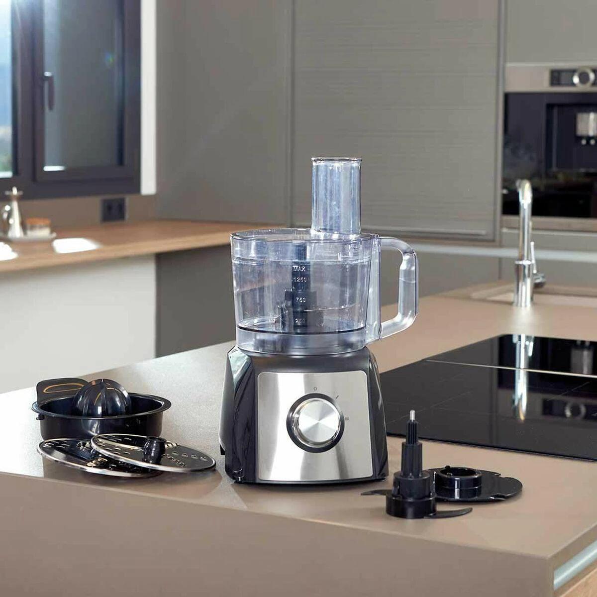Virtuvinis kombainas Black & Decker juodas+decker Food processor Juodas & Decker BXFPA1200E (1200W)