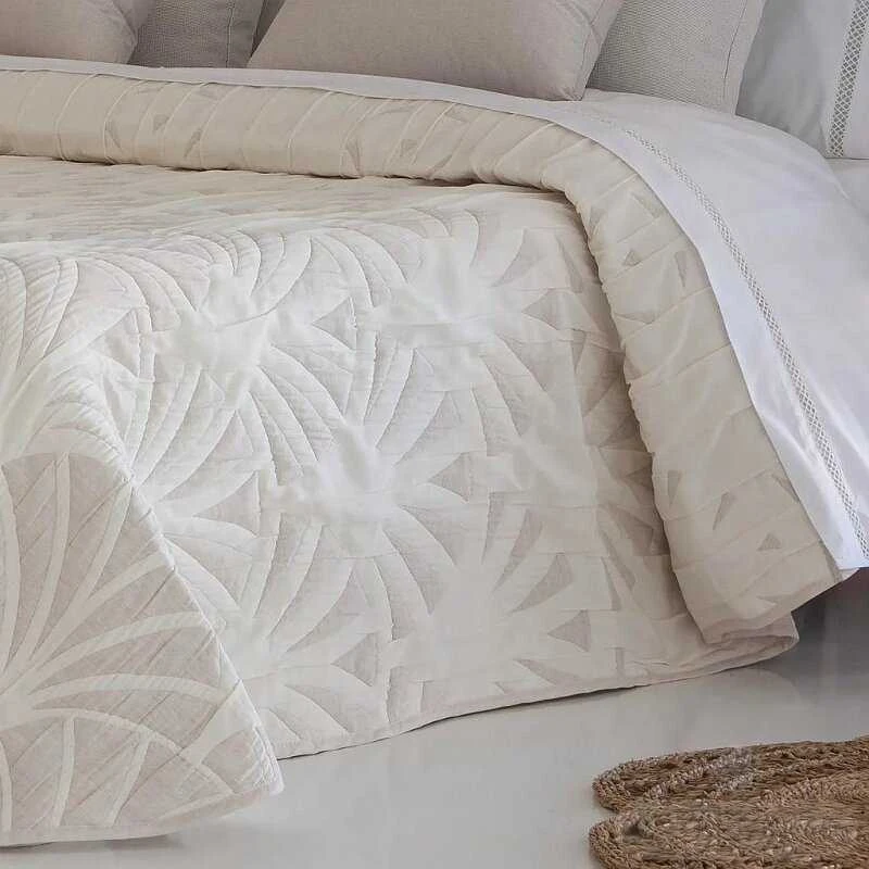 Lovatiesė LUXOR BEIGE, 250x270 cm