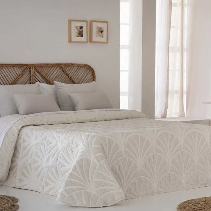 Lovatiesė LUXOR BEIGE, 250x270 cm