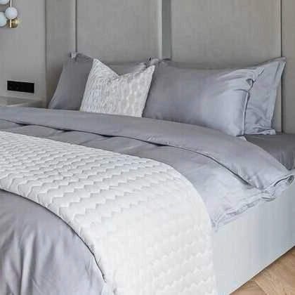Saules Patalyne PREMIUM satino patalynės komplektas Sidabrinis ROYAL, 3 dalių, 200x220 cm