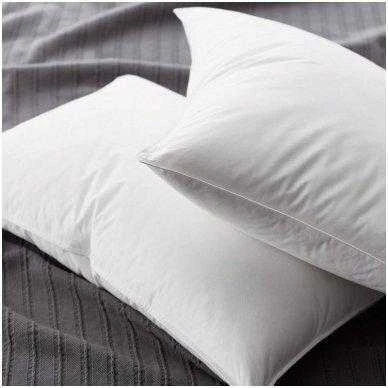 Saules Patalyne Žąsų pūkinė pagalvė su tiku (90%-pūkų, 10%-plunksnų) EXCLUSIVE ULTRA , 70x70 cm (800g)