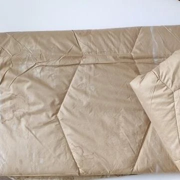 Žieminė antklodė su kupranugario vilnos užpildu (485 g/m²), 200x200 cm
