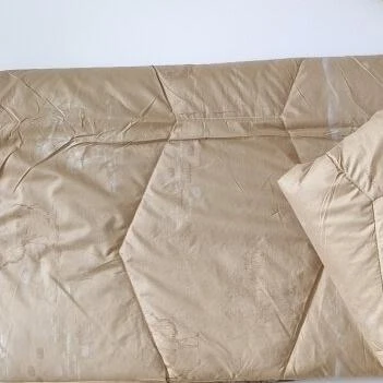 Žieminė antklodė su kupranugario vilnos užpildu (485 g/m²), 140x200 cm