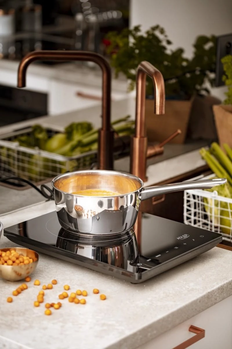 Adler | Hob | AD 6513 | Number of burners/cooking zones 1 | LCD Ekranas | Induction | Juodas