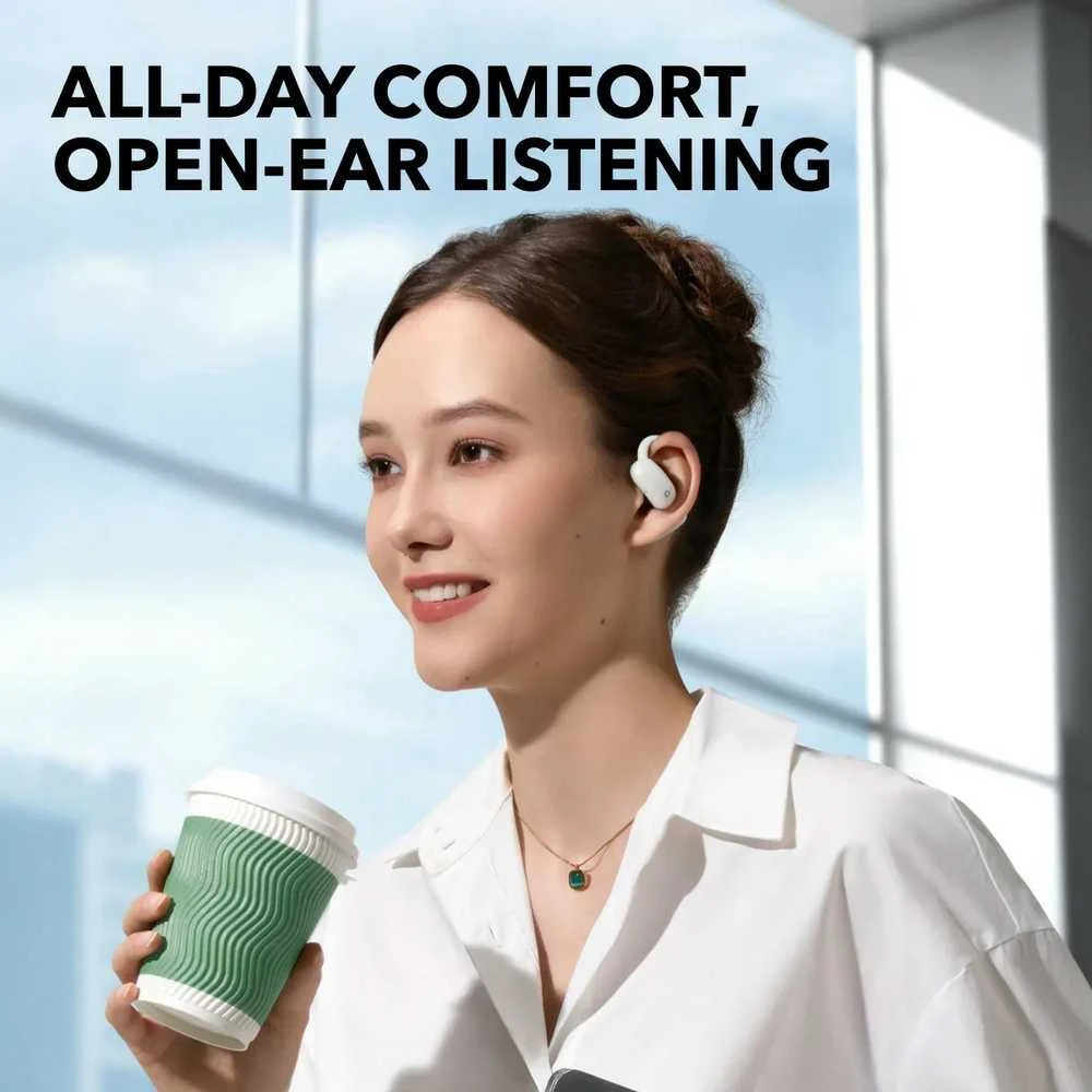Anker Soundcore Aero Fit 2 baltos ausinės dėvėjimo metu