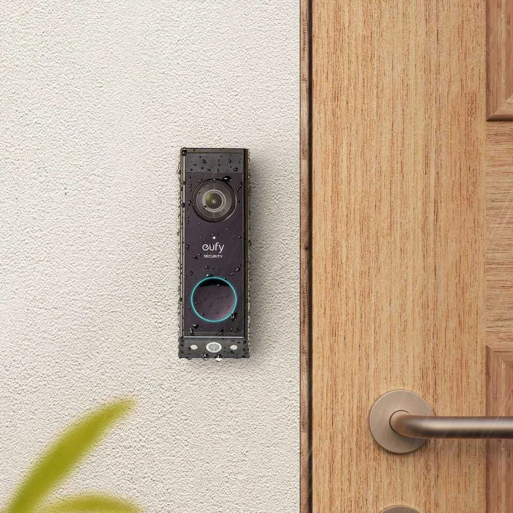 Anker Eufy Doorbell E340 su skambučiu