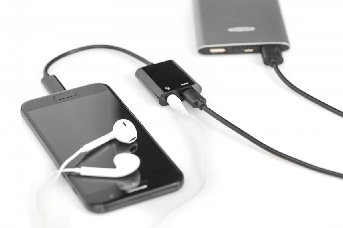 Assmann Electronic ASSMANN USB Type-C skirstytuvo kabelis, tipas C - 3,5 mm+type C M/F/F 0,2m Gen2 5A 10GB Vers. 3.1 CE bl Versija 3.1 CE bl